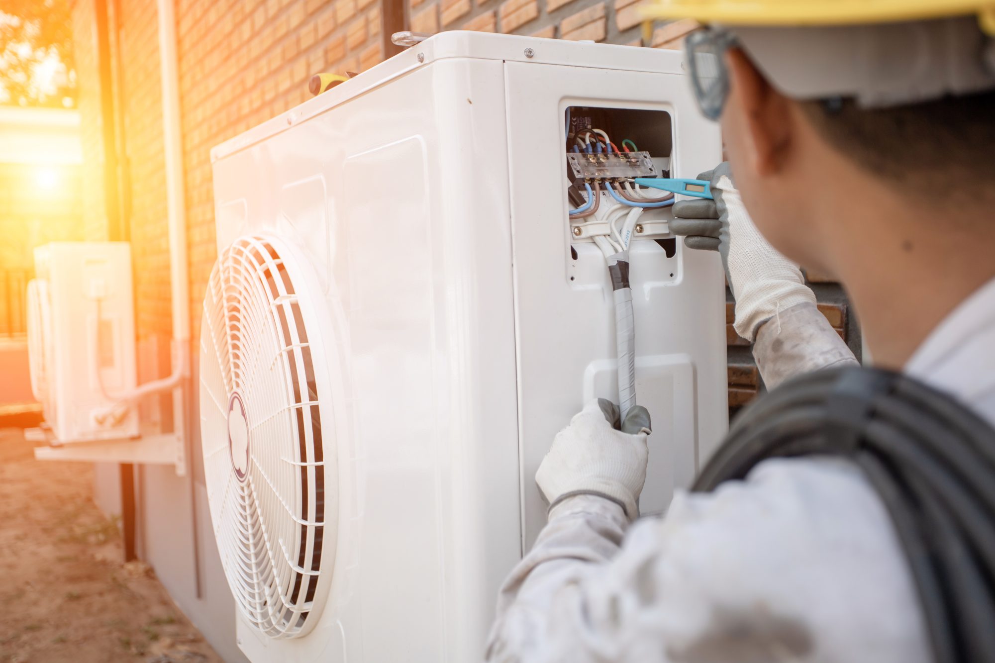 Is Your Heat Pump Freezing Up? Troubleshooting Year-Round Issues