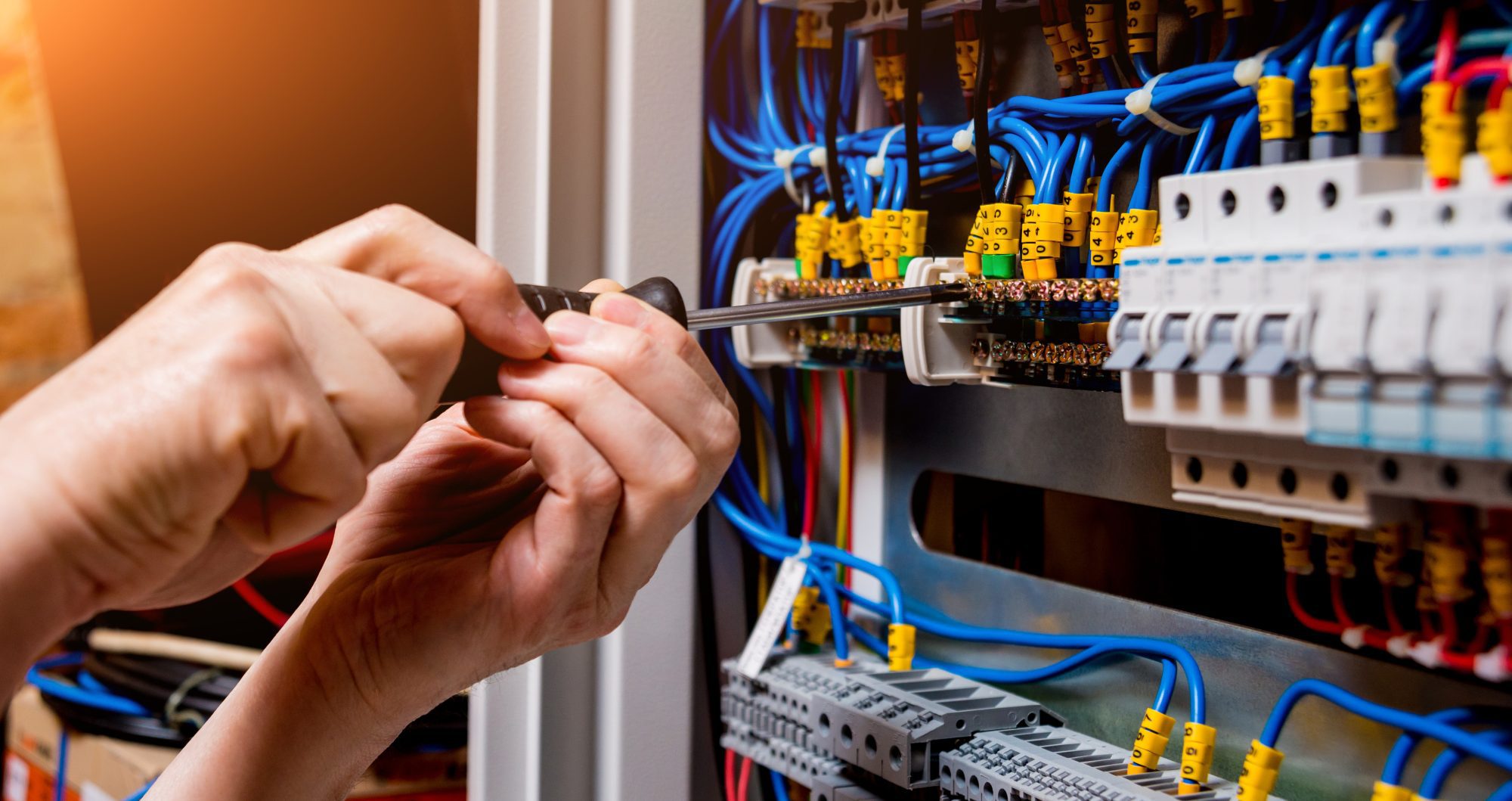 5 Household Electrical Hazards You Should Never Ignore