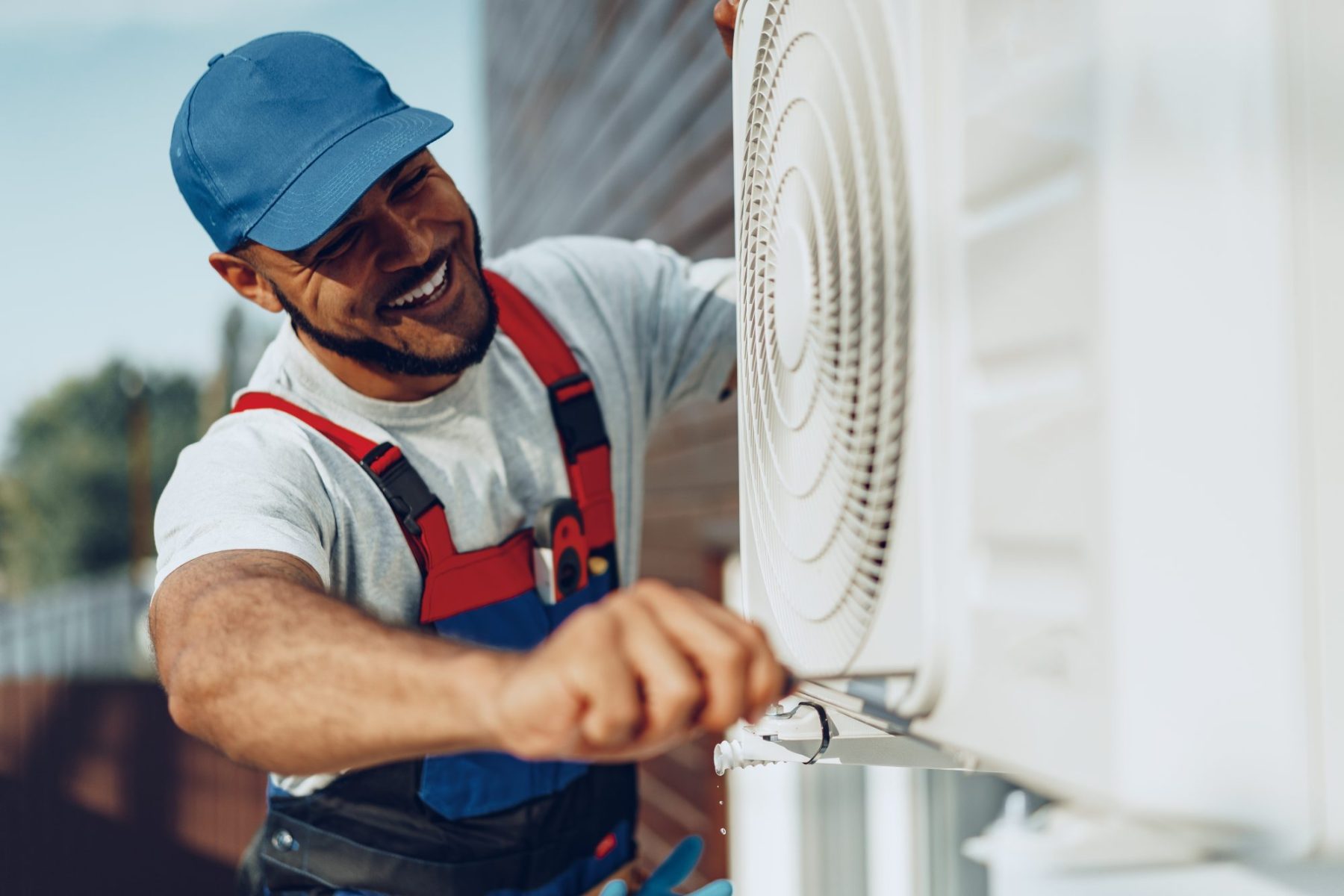 Signs You Need to Schedule AC Maintenance